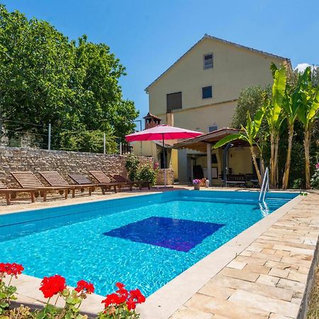 8 Bedroom Gorgeous Home In Kožino エクステリア 写真
