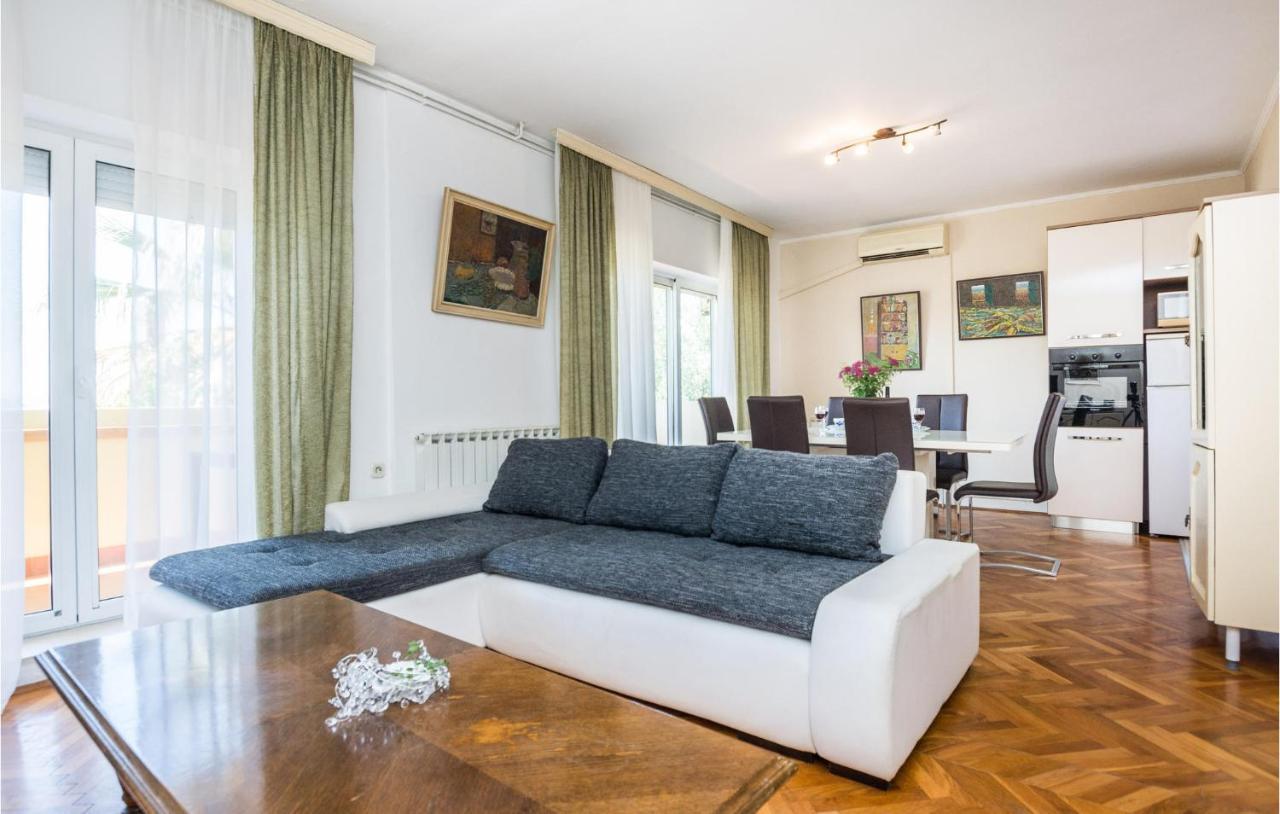 8 Bedroom Gorgeous Home In Kožino エクステリア 写真