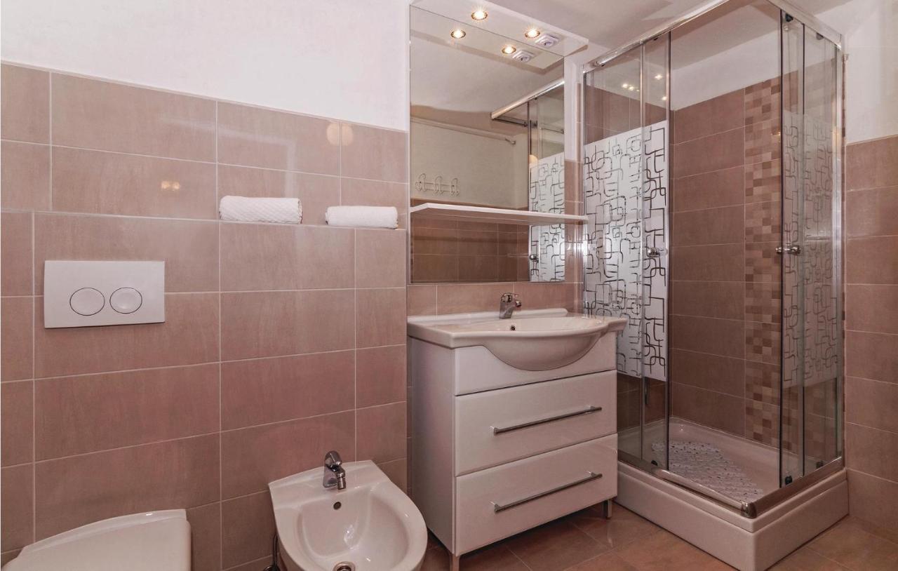8 Bedroom Gorgeous Home In Kožino エクステリア 写真