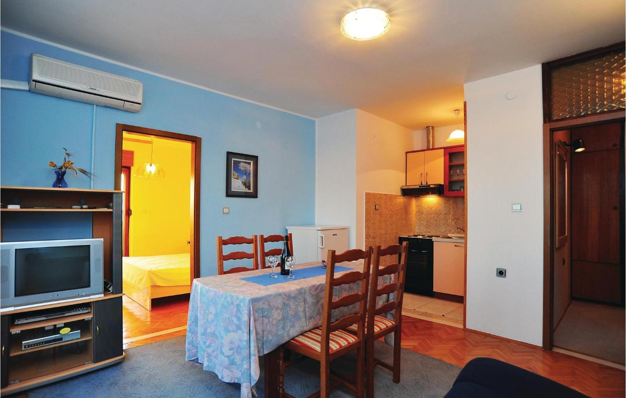 8 Bedroom Gorgeous Home In Kožino エクステリア 写真